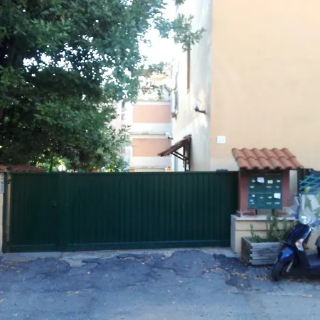 Scaletta Del Vaticano * Řím